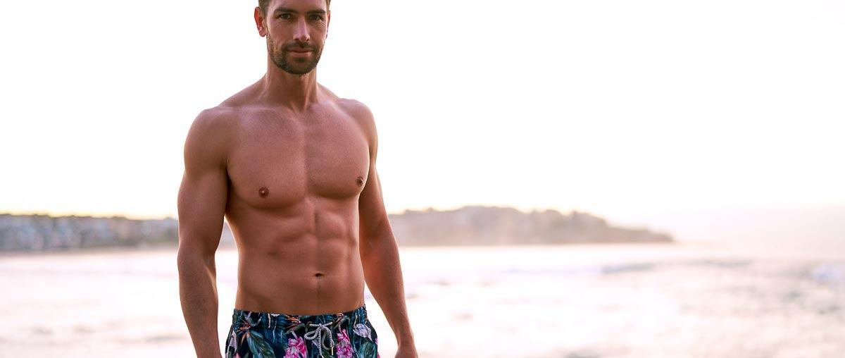 Tailored vs. Relaxed Fit: Finding the Right Men's Swimwear Style - Bondi Joe Swimwear