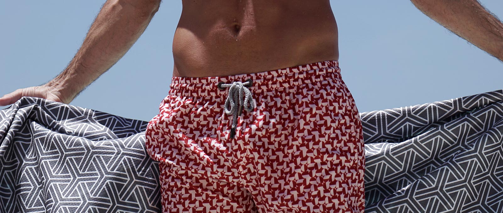 Top 10 Black Men's Swim Trunks for a Sleek and Stylish Fit